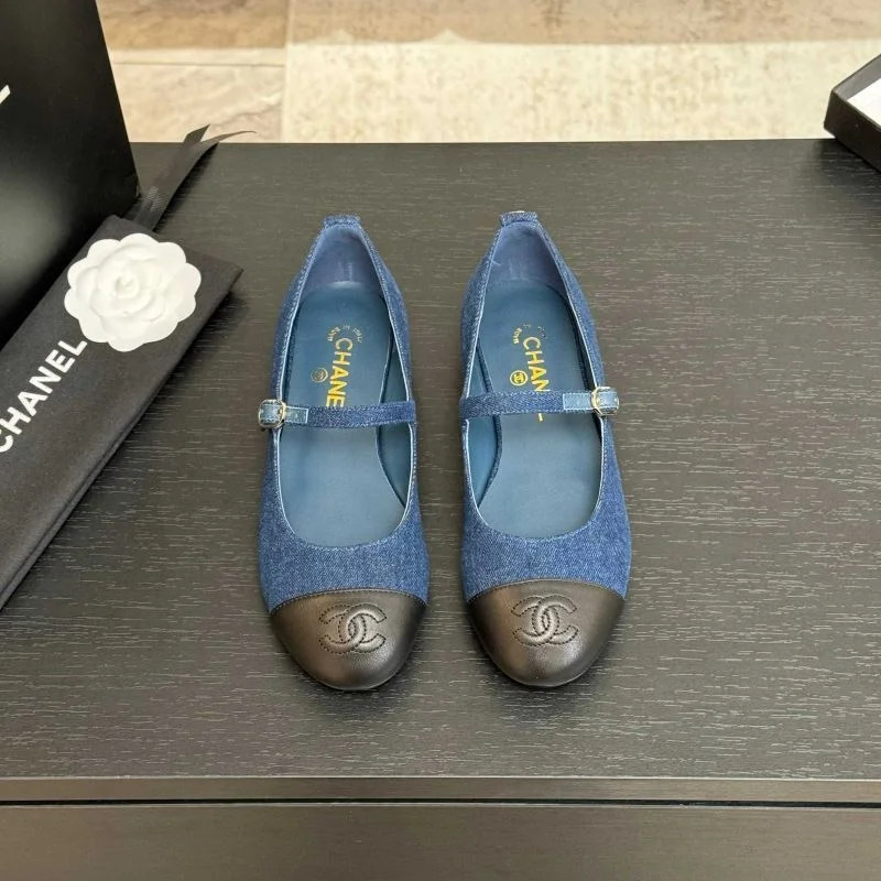 Attractive Chanel Flat Shoes 18209