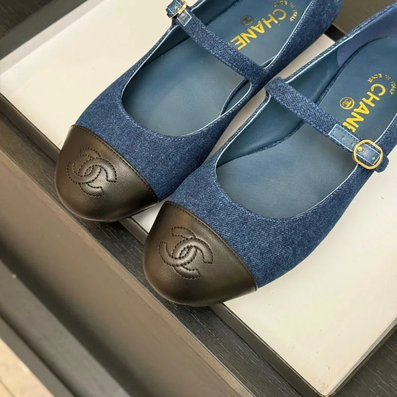 Attractive Chanel Flat Shoes 18209