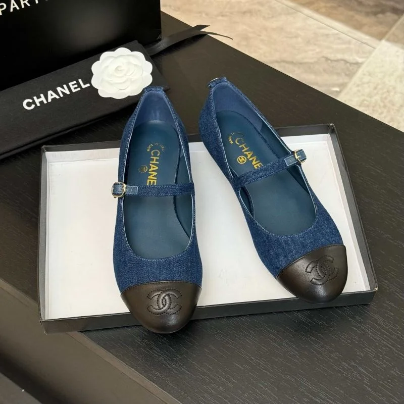 Attractive Chanel Flat Shoes 18209