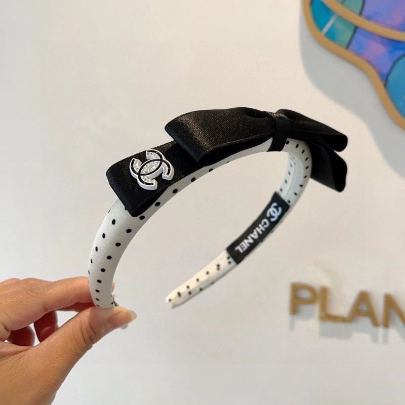 Minimalist Chanel Hair Hoop 263743