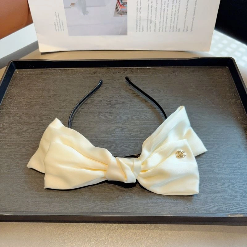 FashionForward Chanel Hair Hoop 263722