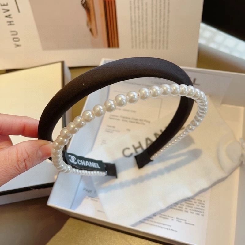 Elegant Chanel Hair Hoop 263712