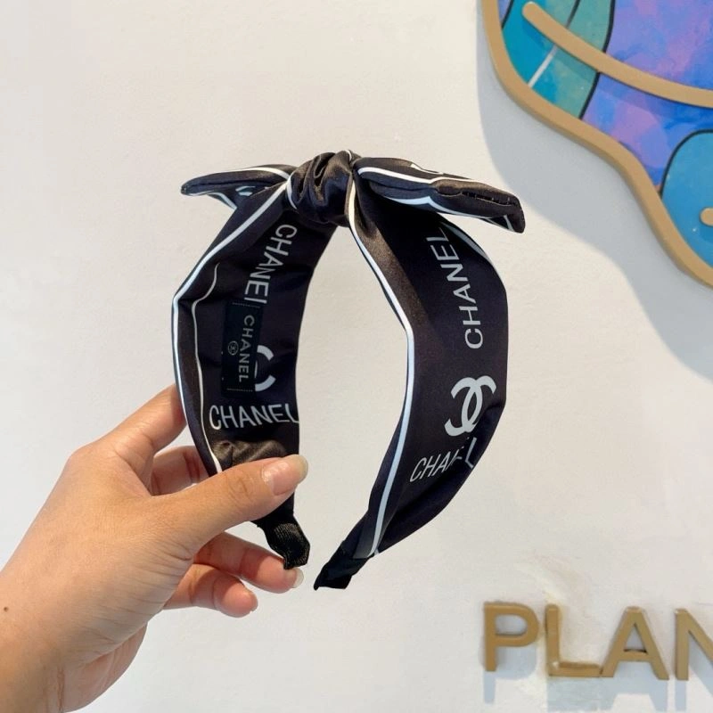 Sophisticated Chanel Hair Hoop 263676