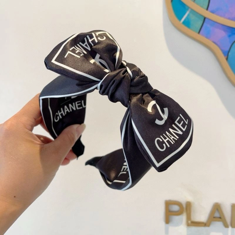 Sophisticated Chanel Hair Hoop 263676