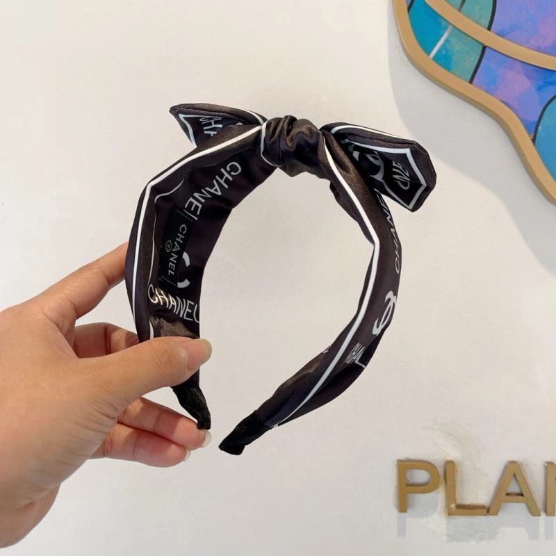Sophisticated Chanel Hair Hoop 263676