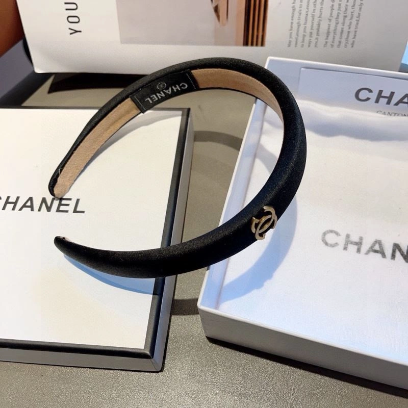 Sophisticated Chanel Hair Hoop 263294