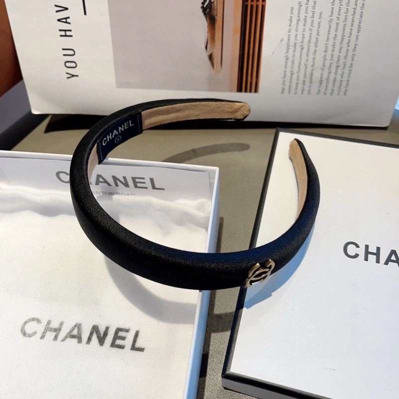 Sophisticated Chanel Hair Hoop 263294