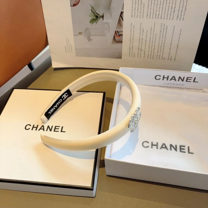 UrbanChic Chanel Hair Hoop 263312