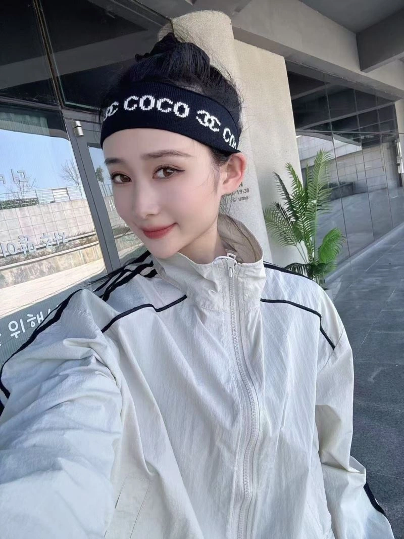 Tailored Chanel Hair Hoop 264965