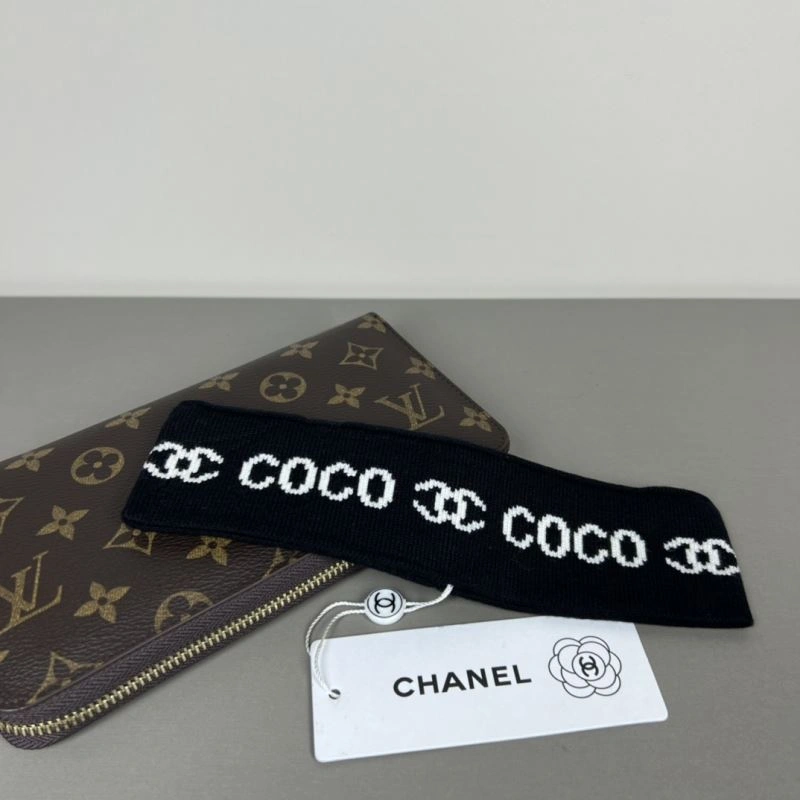 Tailored Chanel Hair Hoop 264965