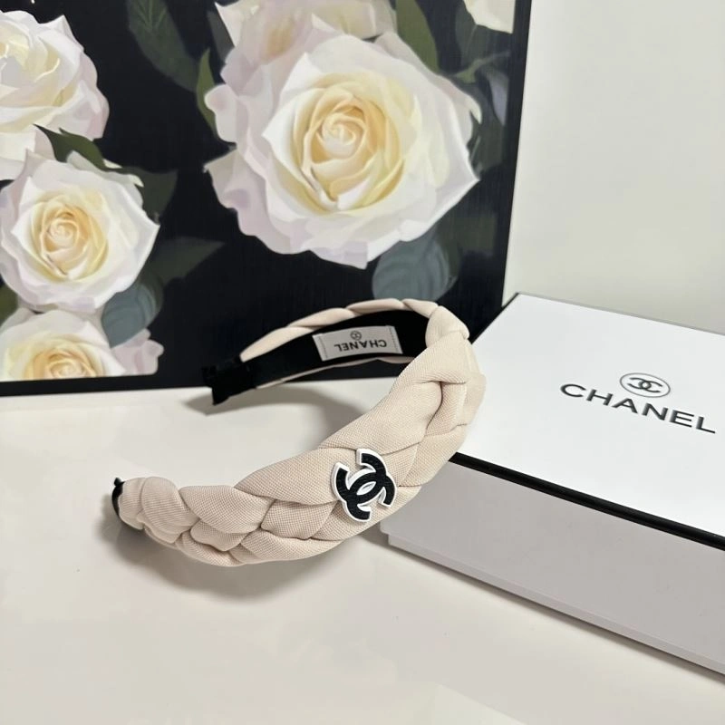 EyeCatching Chanel Hair Hoop 264766