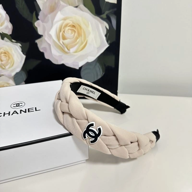 EyeCatching Chanel Hair Hoop 264766