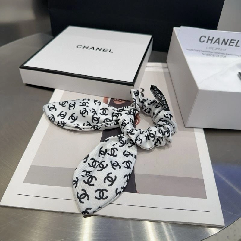 EyeCatching Chanel Hair Hoop 264763