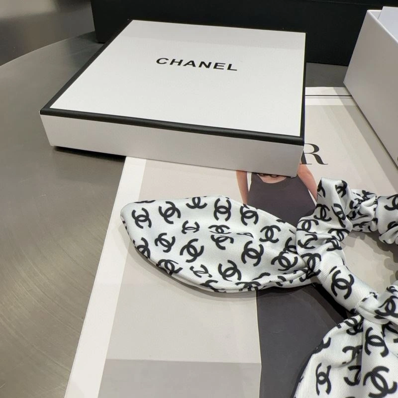 EyeCatching Chanel Hair Hoop 264763