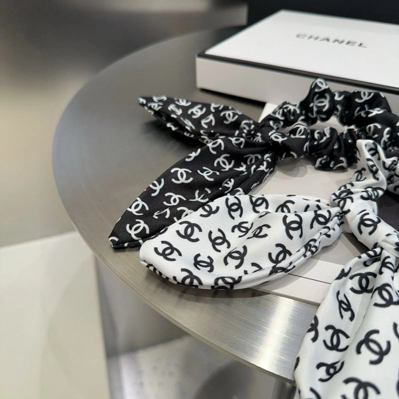 EyeCatching Chanel Hair Hoop 264763