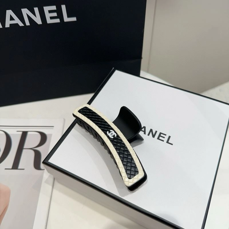 FreshLook Chanel Hair Hoop 264730