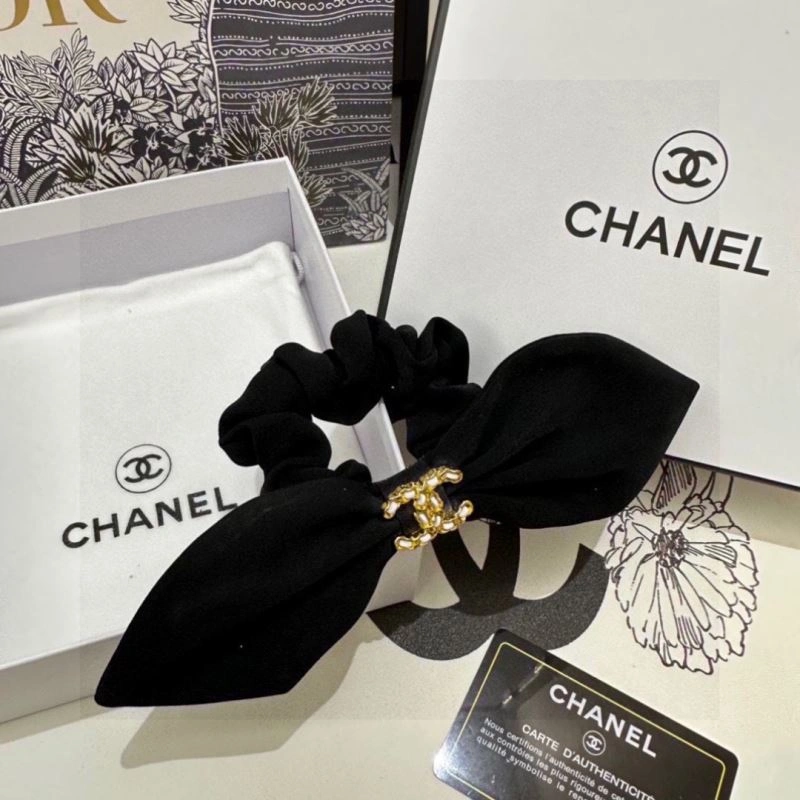 Trendsetting Chanel Hair Hoop 264673