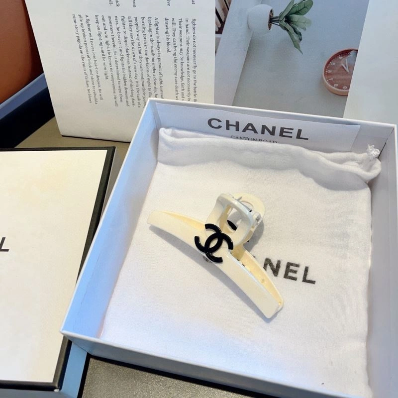 UrbanChic Chanel Hair Hoop 264657