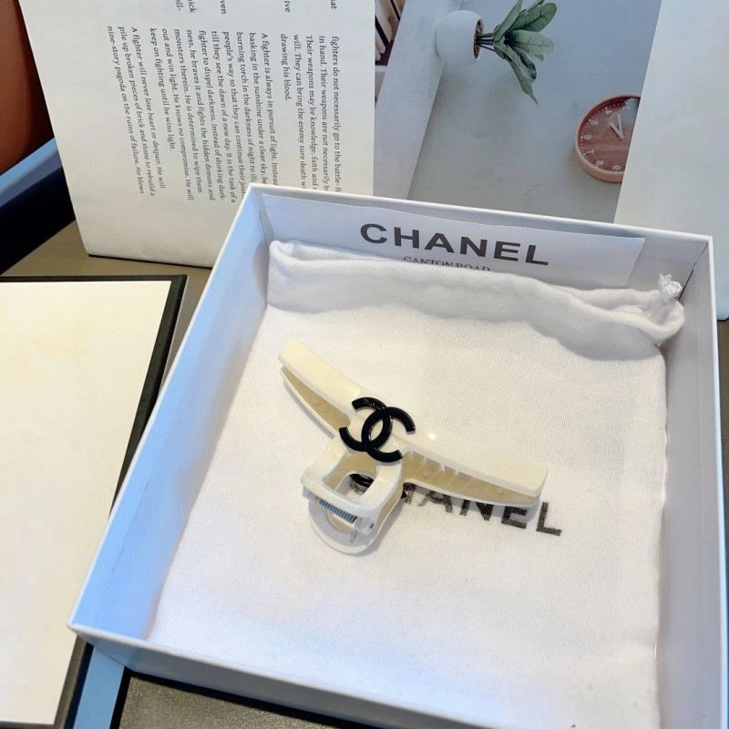 UrbanChic Chanel Hair Hoop 264657