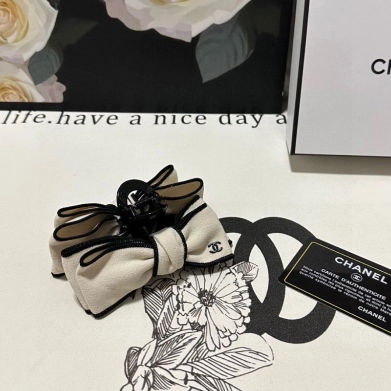 Neat Chanel Hair Hoop 264622