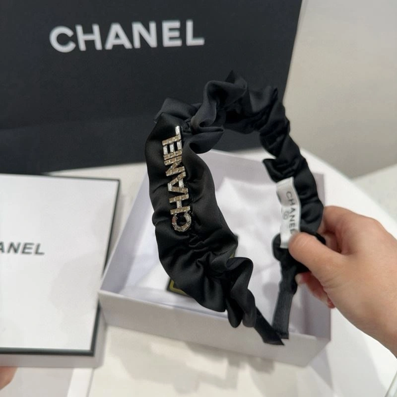 Minimalist Chanel Hair Hoop 264592