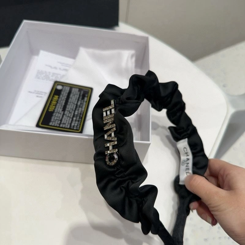 Minimalist Chanel Hair Hoop 264592