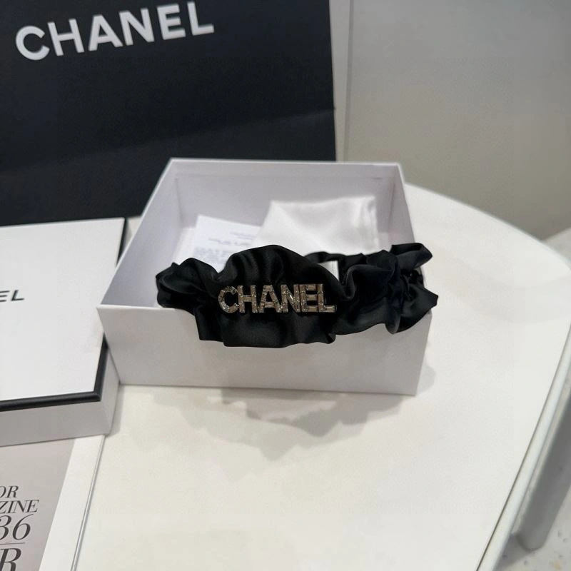 Minimalist Chanel Hair Hoop 264592