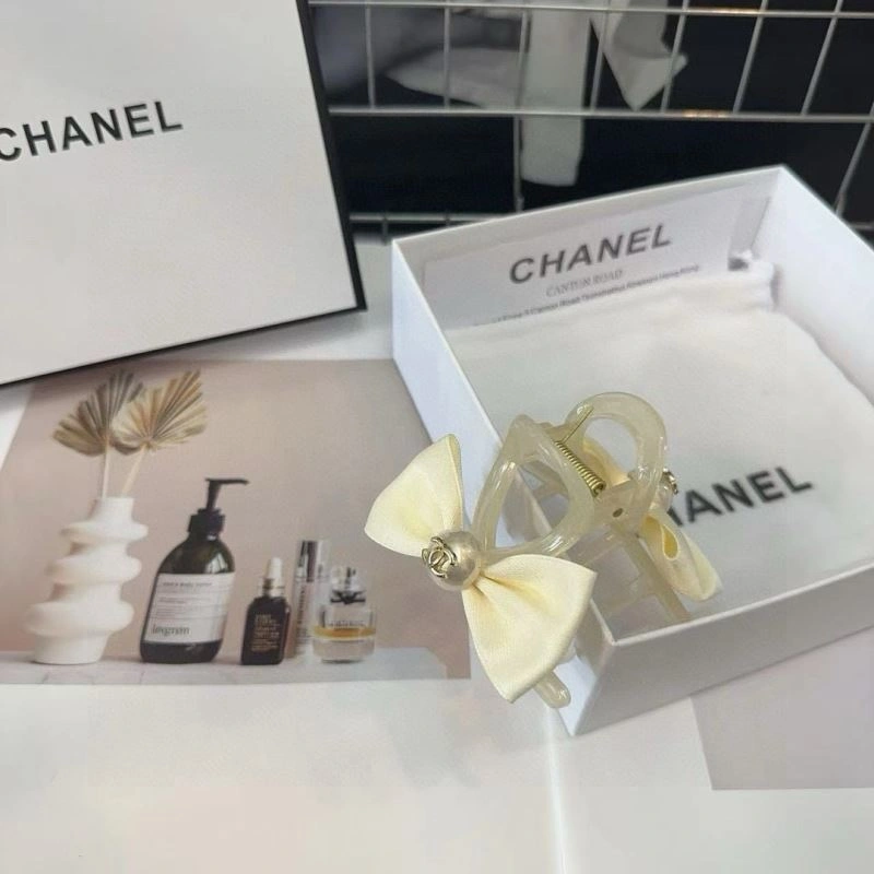 Neat Chanel Hair Hoop 264551