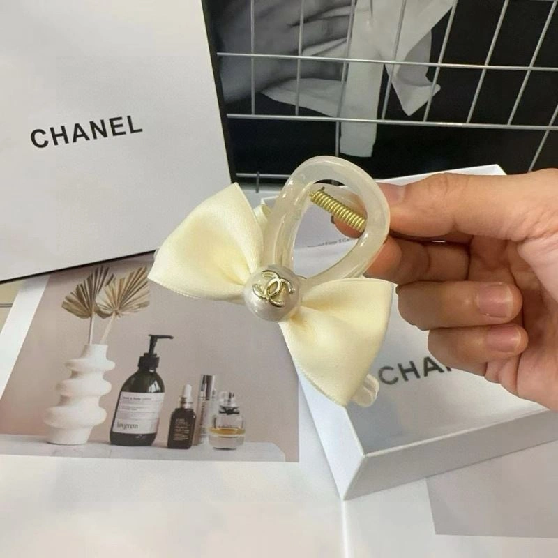 Neat Chanel Hair Hoop 264551
