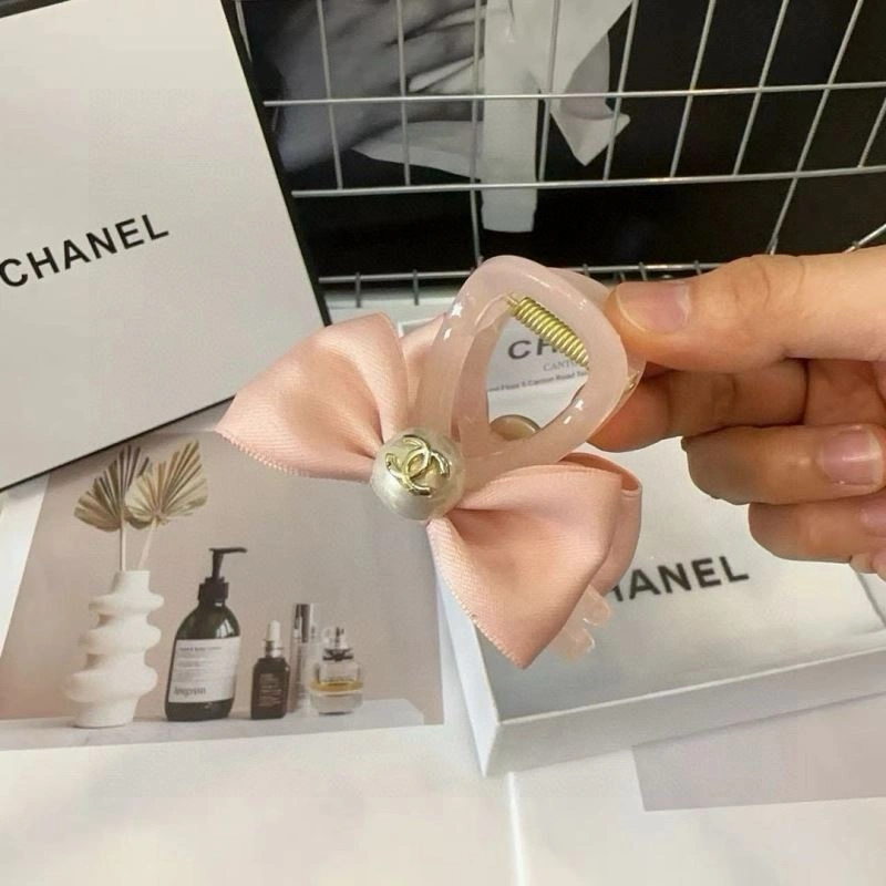 Neat Chanel Hair Hoop 264551
