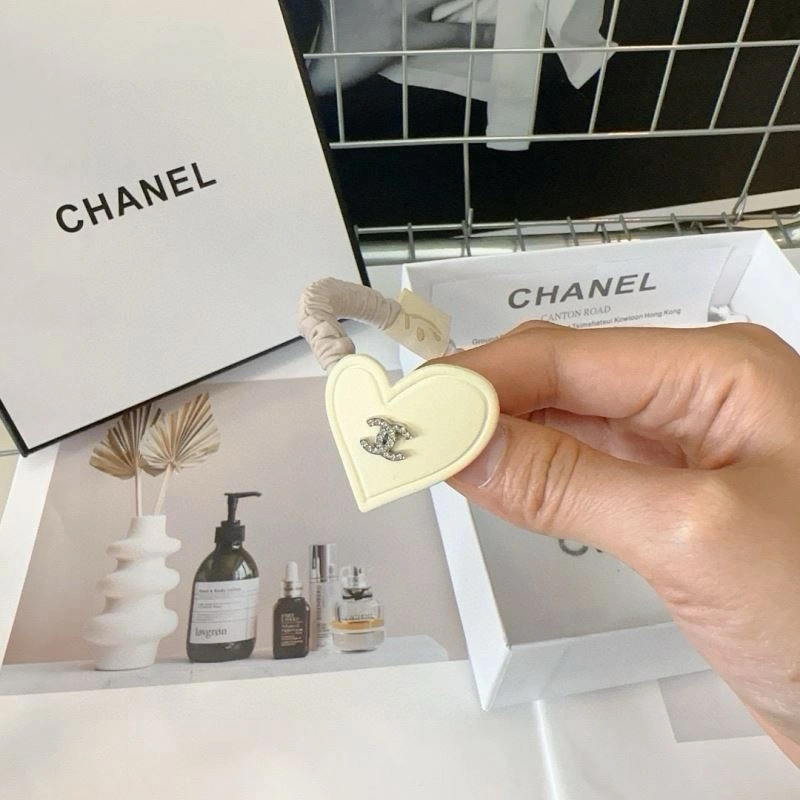 Compact Chanel Hair Hoop 264541