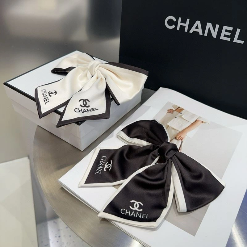 Classic Chanel Hair Hoop 264533
