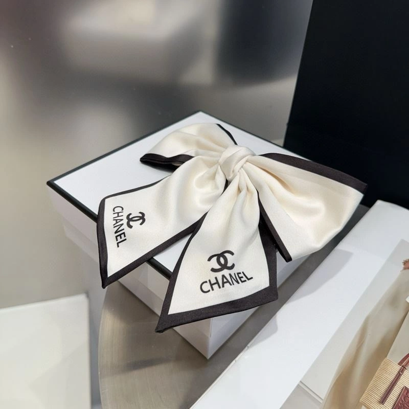 Classic Chanel Hair Hoop 264533