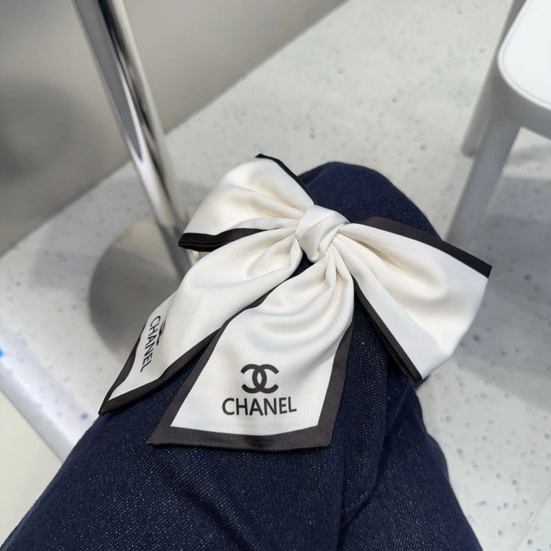 Classic Chanel Hair Hoop 264533