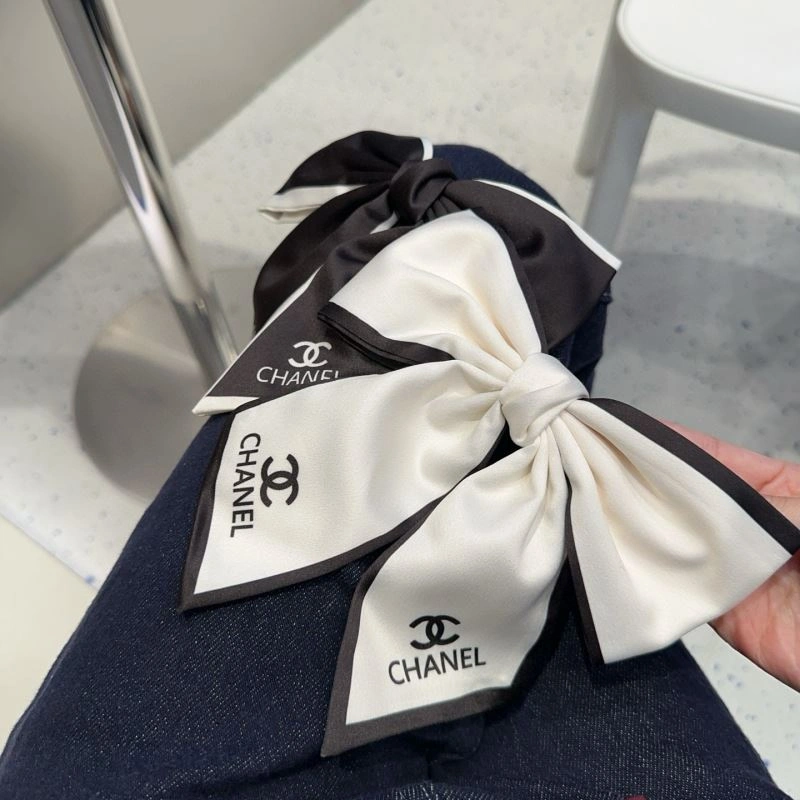 Classic Chanel Hair Hoop 264533