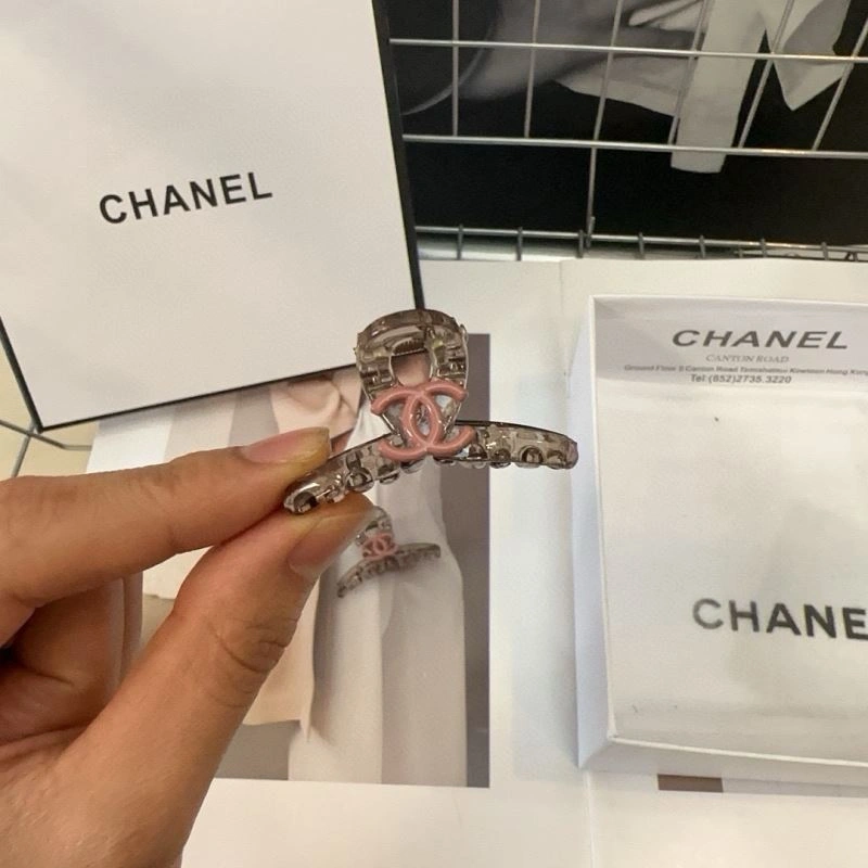 WellDesigned Chanel Hair Hoop 264471