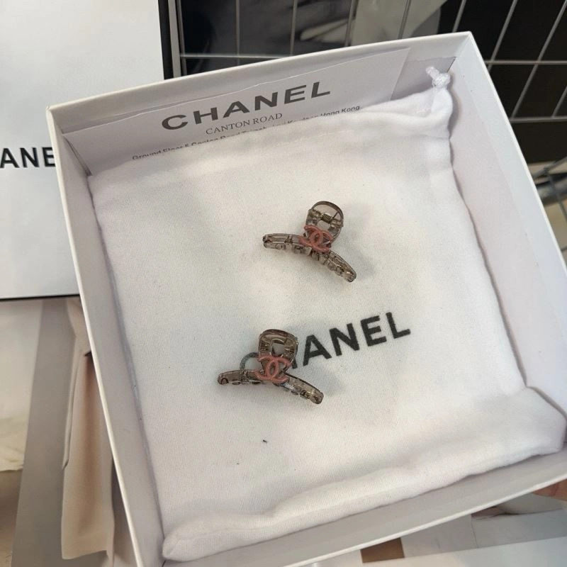 WellDesigned Chanel Hair Hoop 264471