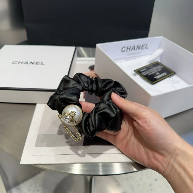 WellDesigned Chanel Hair Hoop 264467