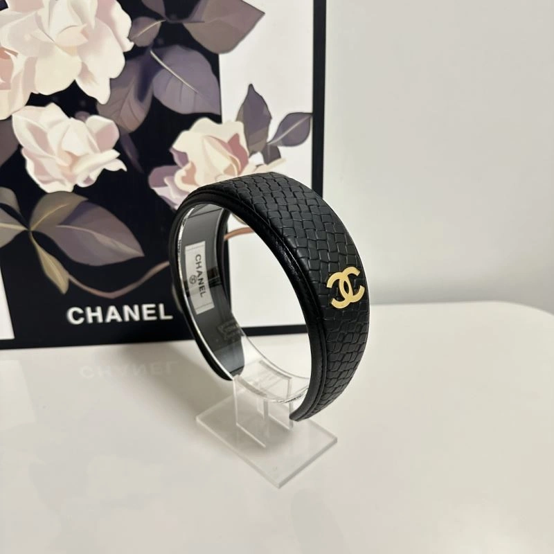Stylish Chanel Hair Hoop 264484