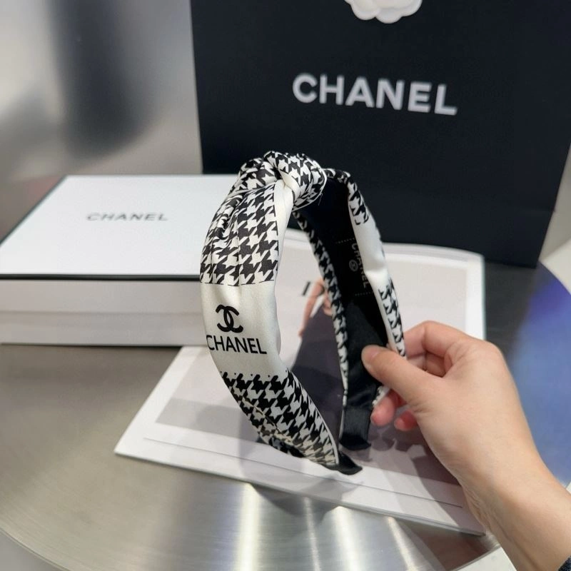 Lightweight Chanel Hair Hoop 264430