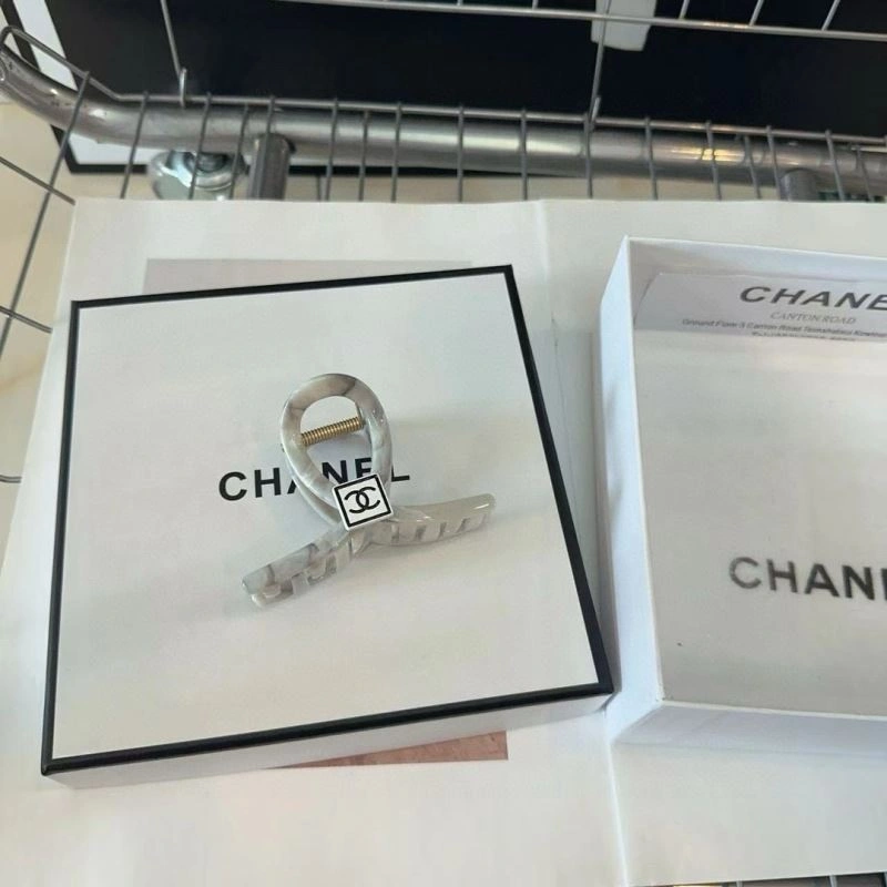 Comfortable Chanel Hair Hoop 264428