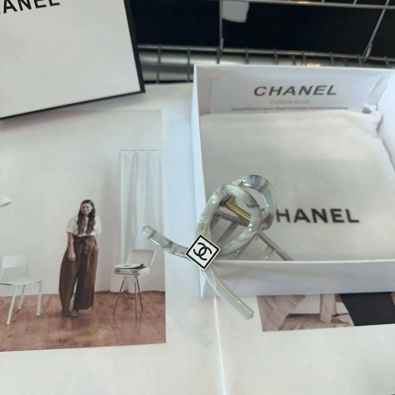 Comfortable Chanel Hair Hoop 264428