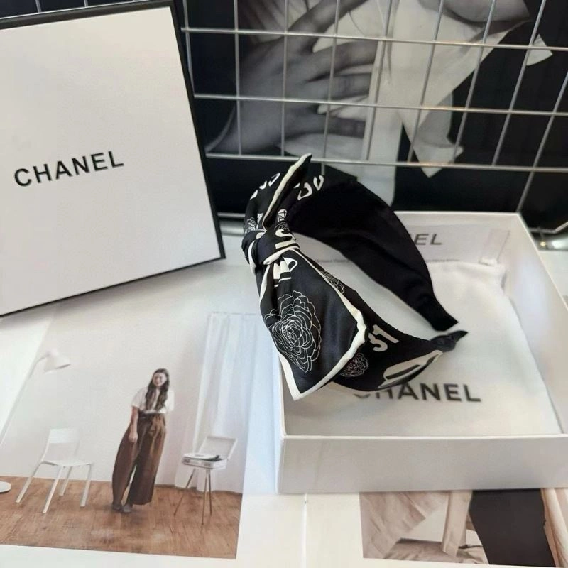 Packable Chanel Hair Hoop 264424