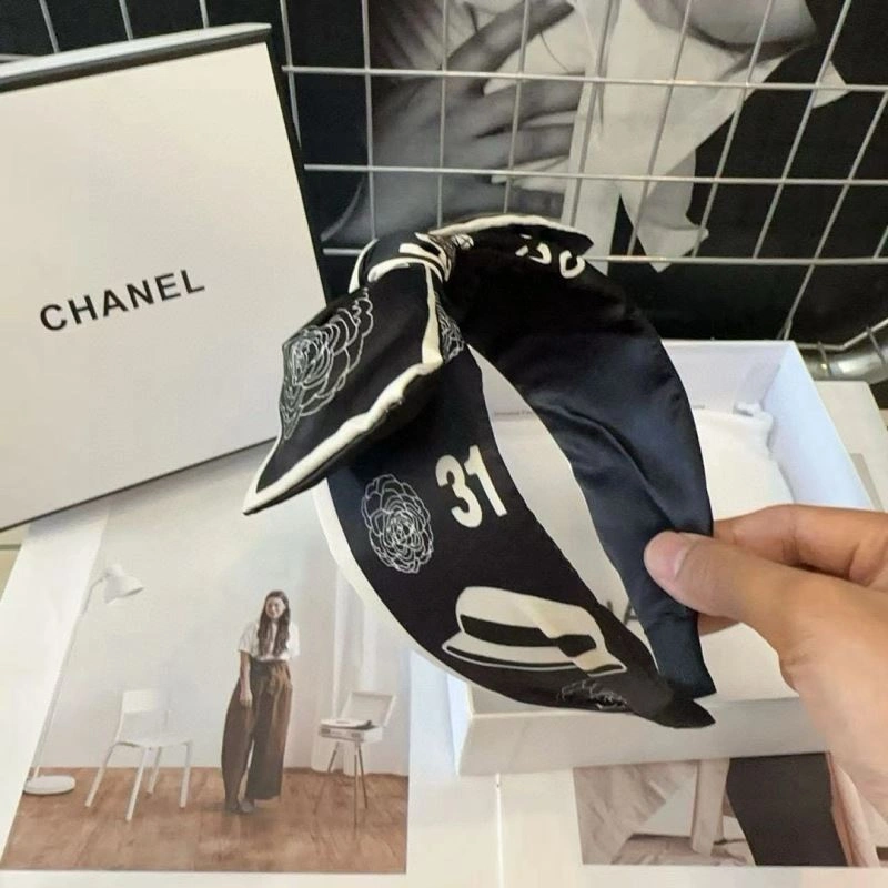 Packable Chanel Hair Hoop 264424