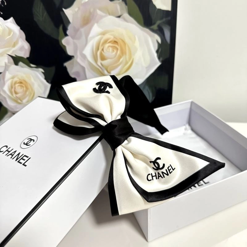 Tailored Chanel Hair Hoop 264401