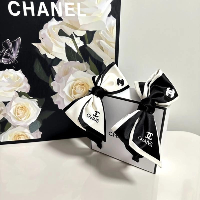 Tailored Chanel Hair Hoop 264401