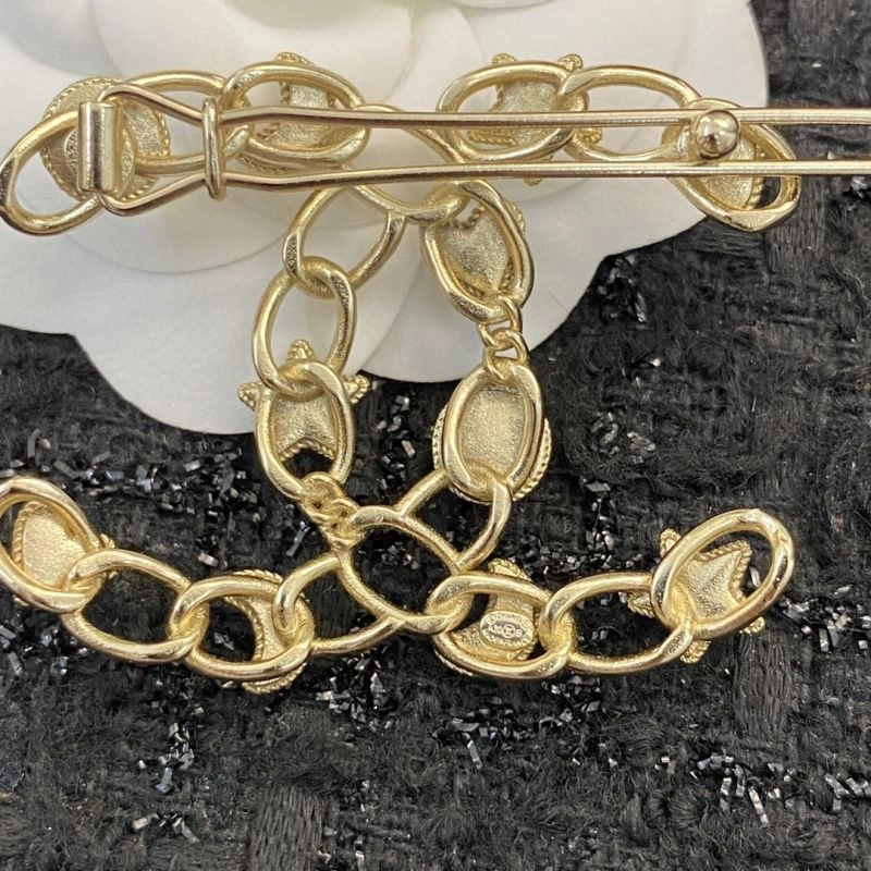 Chanel Hairpins Chic 231034