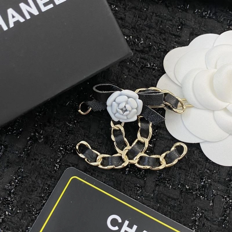 Chanel Hairpins Practical 231170