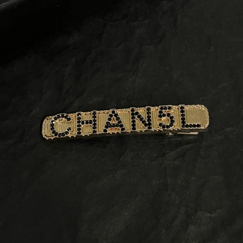 Chanel Hairpins FreshLook 230506