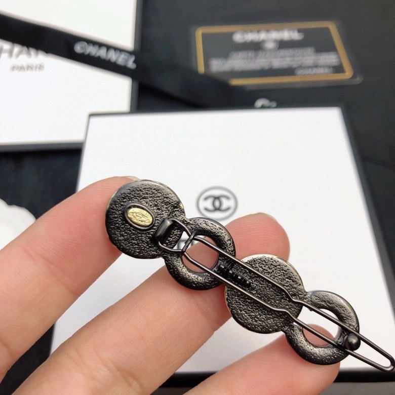 Chanel Hairpins UrbanChic 232115